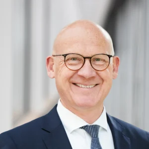 Ralf Broß